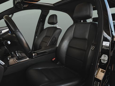 Used 2014 Mercedes-Benz C 250 Sport image 10