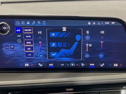 New 2026 Chevrolet Traverse LT w/ LPO, Floor Liner Package image 16