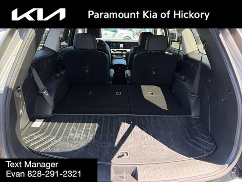 Used 2026 Hyundai Palisade Limited FWD image 13