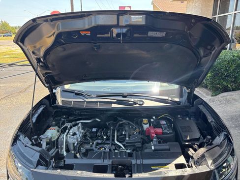 Used 2026 Nissan Kicks SV w/ Cold Weather Package FWD image 26