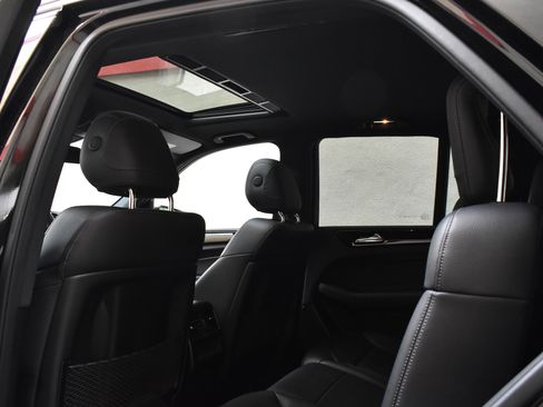 Used 2017 Mercedes-Benz GLE 350 w/ Premium 1 Package image 24