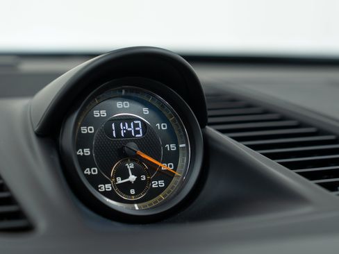 Certified 2018 Porsche 911 GT3 RWD image 29