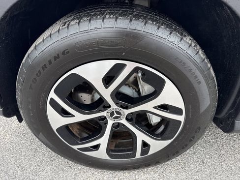 Certified 2025 Mercedes-Benz GLC 350e 4MATIC image 44