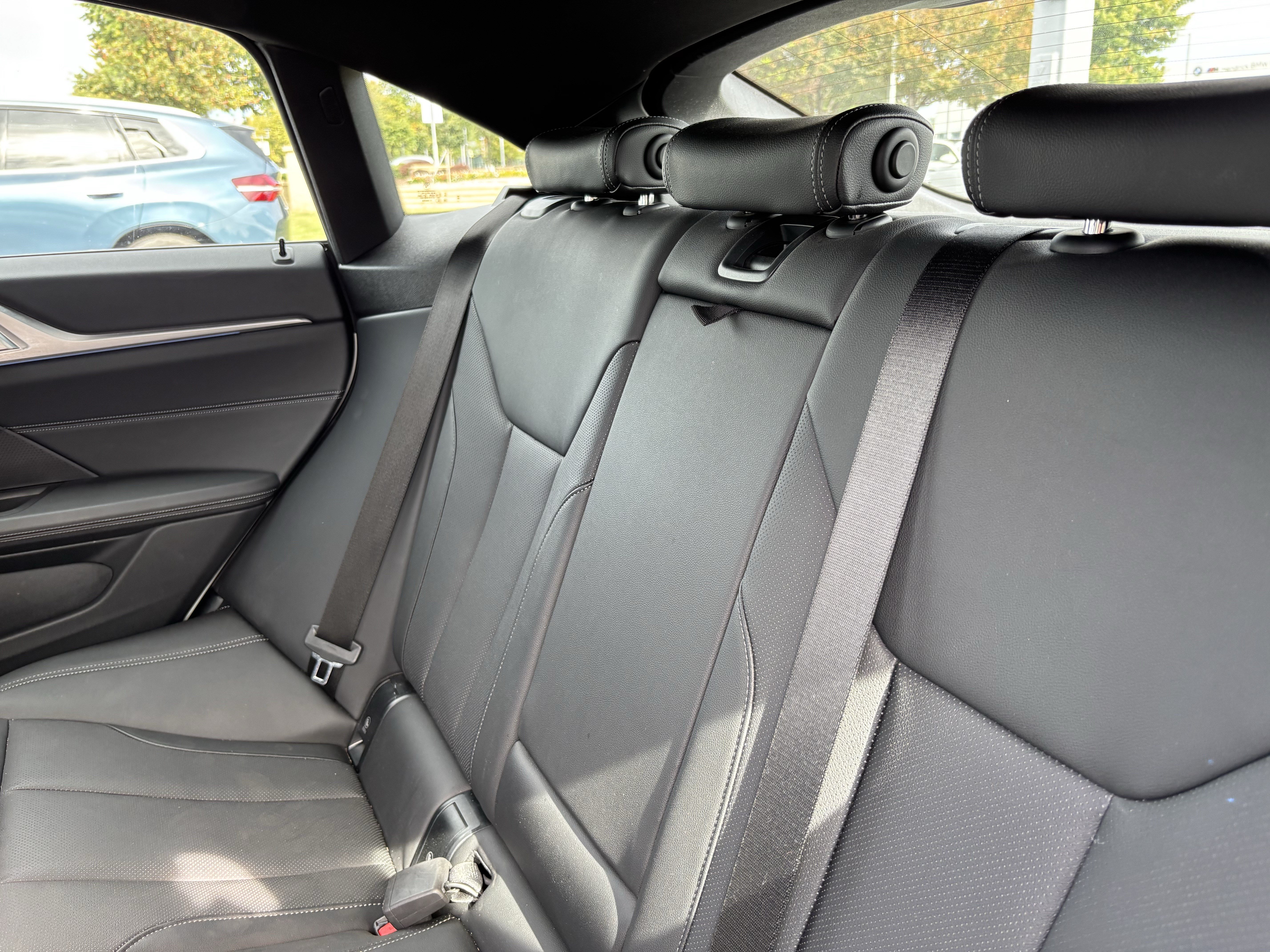 Certified 2024 BMW i4 eDrive40 w/ M Sport Package RWD image 33