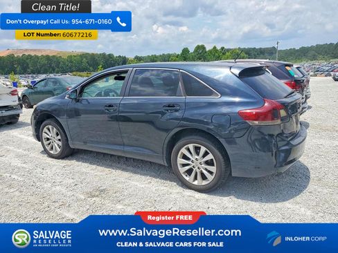 Used 2013 Toyota Venza LE AWD/4WD image 3