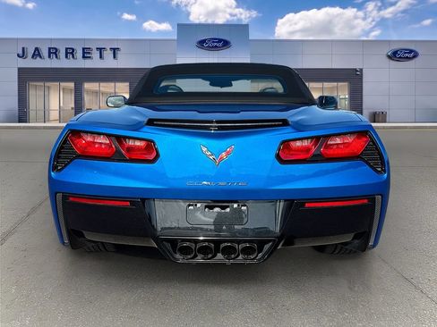 Used 2016 Chevrolet Corvette Stingray Convertible RWD image 6