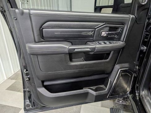 Used 2024 RAM 3500 Limited AWD/4WD image 14