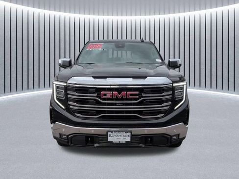 Used 2022 GMC Sierra 1500 SLT w/ SLT Premium Plus Package AWD/4WD image 16