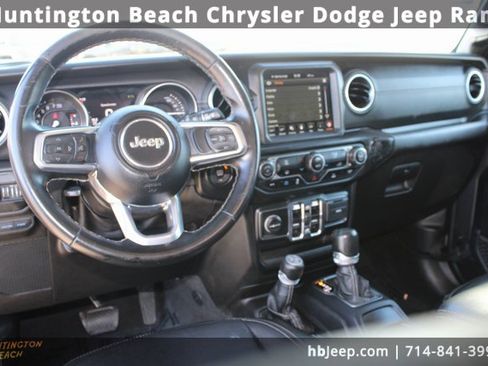 Used 2021 Jeep Wrangler Unlimited Sahara image 14