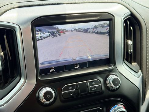 Used 2021 GMC Sierra 1500 Elevation w/ Preferred Package AWD/4WD image 15