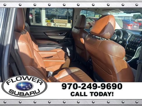Used 2019 Subaru Ascent Touring image 14