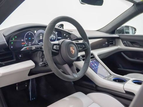 New 2025 Porsche Taycan GTS AWD/4WD image 4