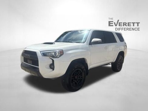 Used 2024 Toyota 4Runner TRD Pro AWD/4WD image 3