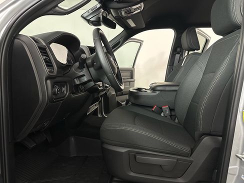 New 2026 RAM 2500 Tradesman AWD/4WD image 10