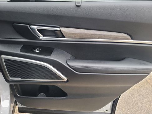 Used 2022 Kia Telluride EX w/ EX Premium Package image 20