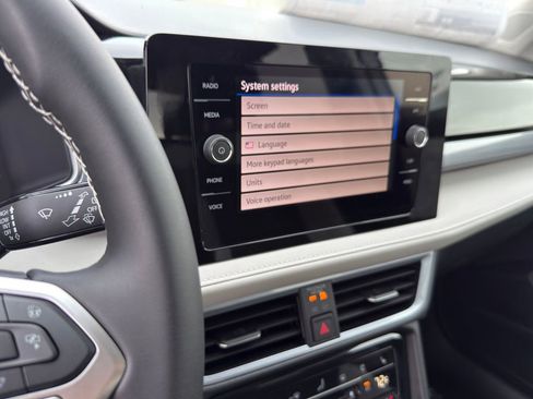 New 2026 Volkswagen Taos SEL image 16