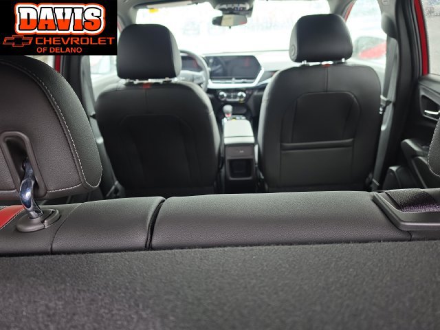 New 2026 Chevrolet Trax RS w/ Sunroof Package FWD image 13