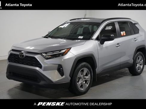 Certified 2025 Toyota RAV4 LE AWD/4WD image 1