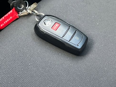 Used 2024 Toyota Tacoma TRD Sport image 58