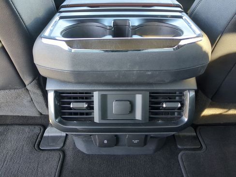 Used 2022 Ford F150 Lariat w/ Max Trailer Tow Package image 29