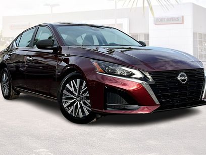 Used 2025 Nissan Altima 2.5 SV