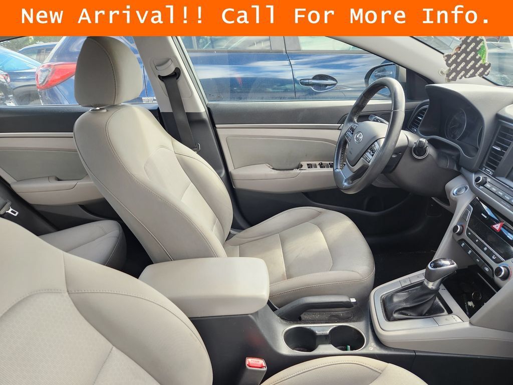 Used 2018 Hyundai Elantra Value Edition FWD image 11