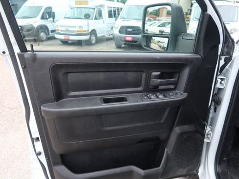 Used 2024 RAM 3500 Tradesman w/ Max Tow Package RWD image 8