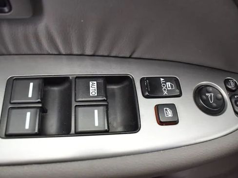 Used 2009 Honda Odyssey Touring image 22