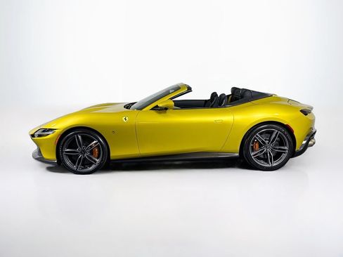 Certified 2024 Ferrari Roma Spider RWD image 7