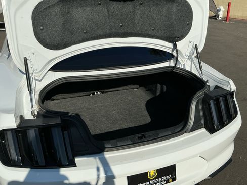 Used 2018 Ford Mustang GT image 22