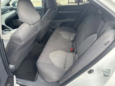 Used 2021 Toyota Camry LE image 12