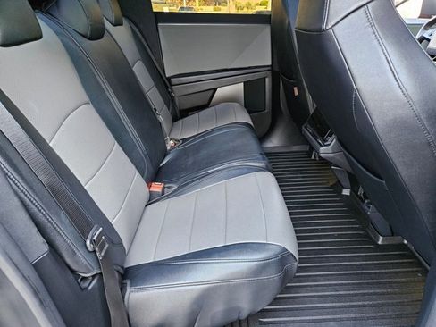 Used 2024 Tesla Cybertruck AWD Crew Cab image 15