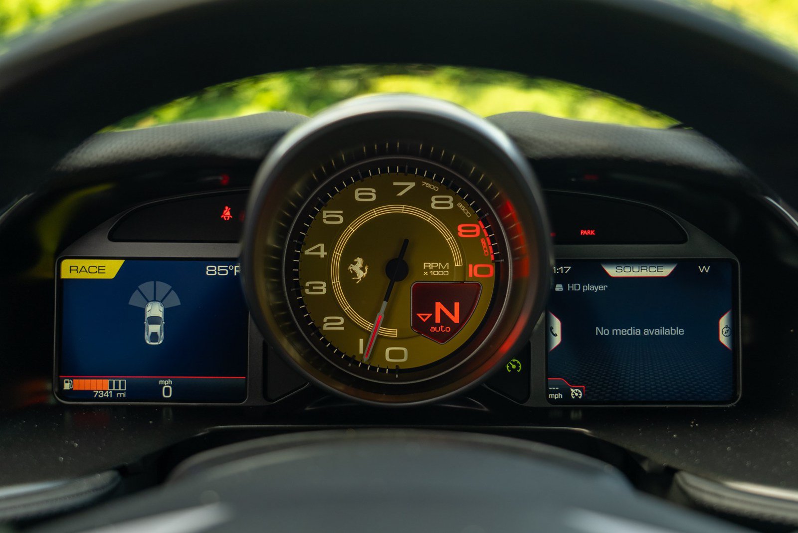 Used 2020 Ferrari 812 Superfast RWD image 39