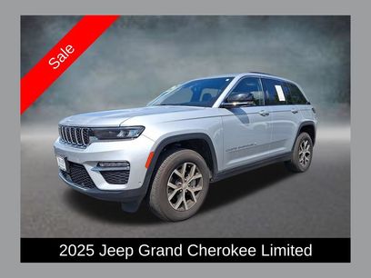 Used 2025 Jeep Grand Cherokee Limited w/ Luxury Tech Group II