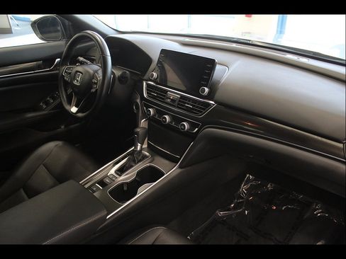 Certified 2022 Honda Accord Sport image 23