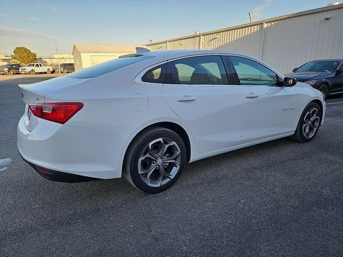 Used 2024 Chevrolet Malibu LT image 8