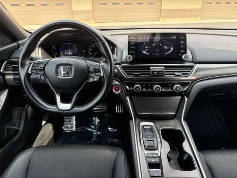 Used 2022 Honda Accord Sport image 16