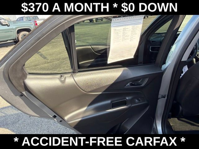 Used 2024 Chevrolet Equinox LT FWD image 36