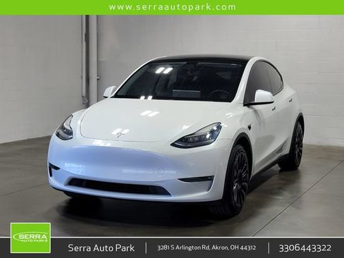 Used 2020 Tesla Model Y Long Range AWD/4WD image 1