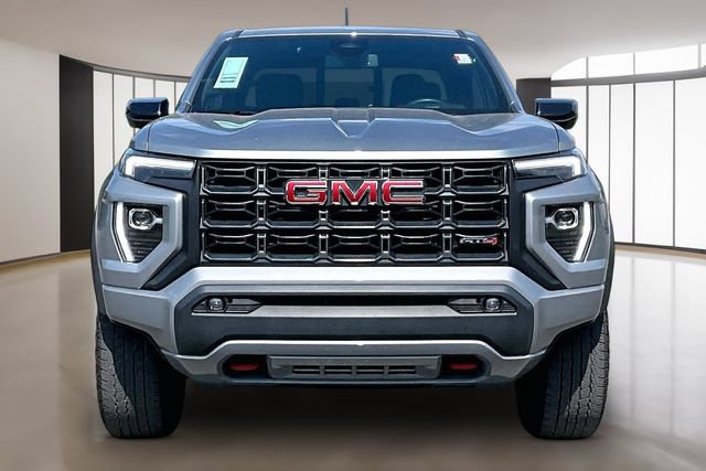 Used 2023 GMC Canyon AT4 w/ AT4 Premium Package AWD/4WD image 2