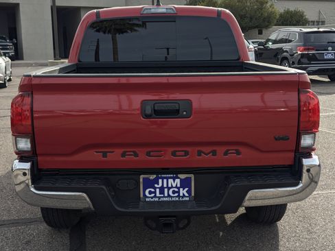 Used 2022 Toyota Tacoma SR5 image 3