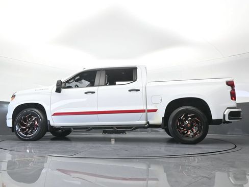 Used 2023 Chevrolet Silverado 1500 Custom RWD image 49