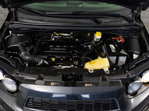 Used 2014 Chevrolet Sonic LT image 44