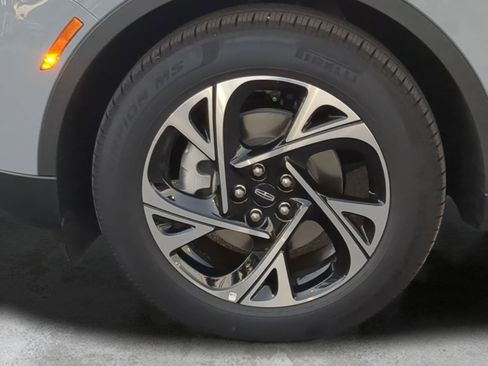 New 2026 Lincoln Nautilus Premier w/ Equipment Group 102A AWD/4WD image 9
