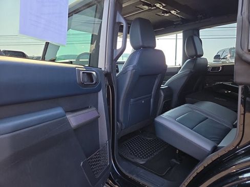 Used 2022 Ford Bronco Outer Banks AWD/4WD image 11