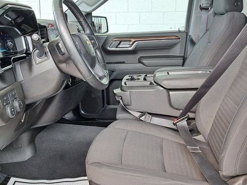Used 2024 Chevrolet Silverado 1500 LT AWD/4WD image 23