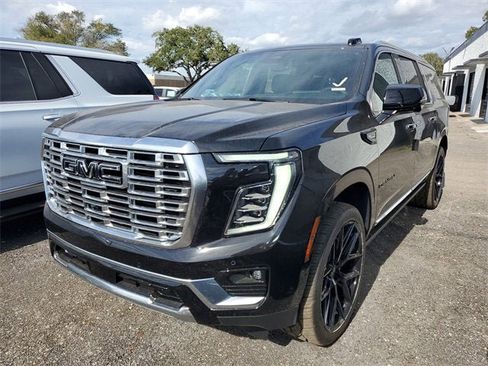 New 2026 GMC Yukon XL Denali w/ Sun & Power Step Package image 3