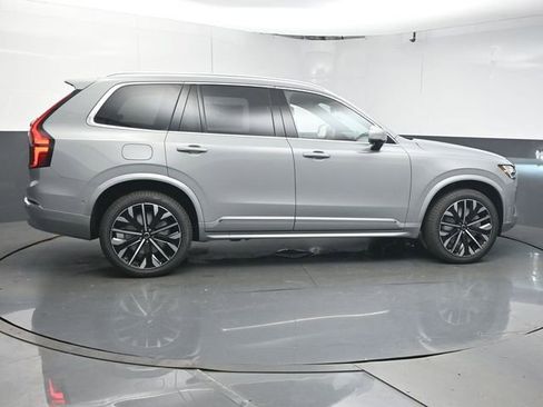 Used 2026 Volvo XC90 B6 Plus w/ Protection Package Premier image 8