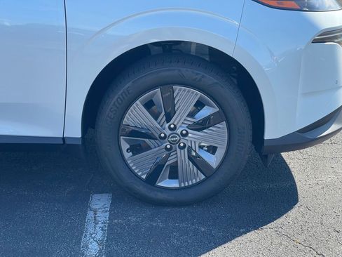 New 2025 Nissan Murano SL w/ Cargo Package AWD/4WD image 17