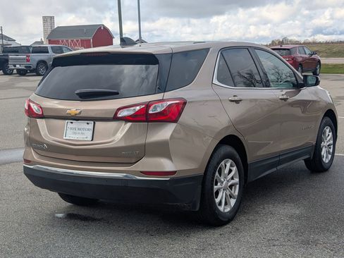 Used 2018 Chevrolet Equinox LT image 4